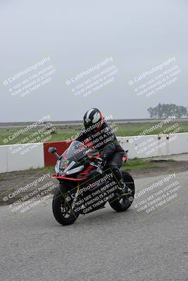 media/Nov-29-2025-TrackDaz (Sat) [[10ae2d9bce]]/Around the Pits/